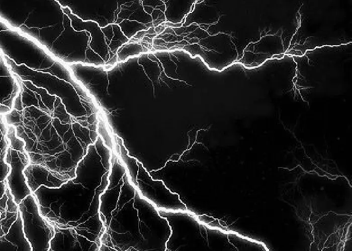 Read more about the article حفاظت سیستم های فوتوولتائیک (photovoltaic) در برابر صاعقه و فراتاخت های ولتاژ (surges)